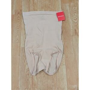 NEW Spanx Womens Higher Power Shaper Panties Solid Soft Nude Size Medium